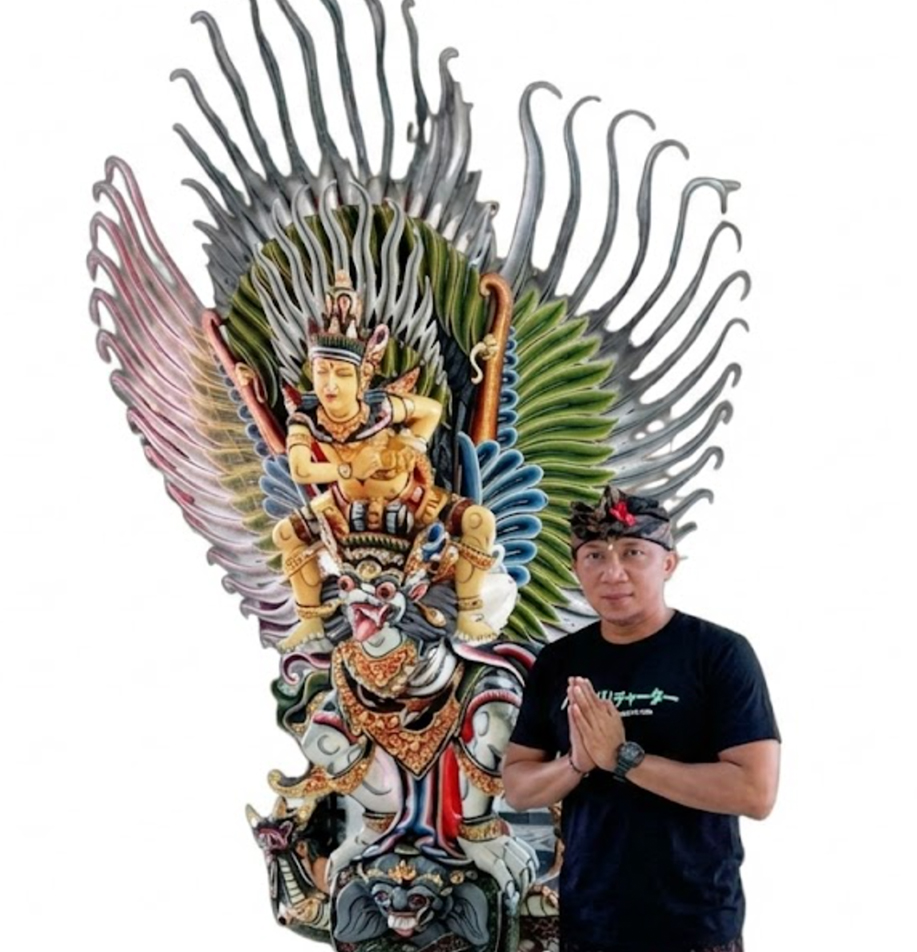 Yoshi（ヨシさん）